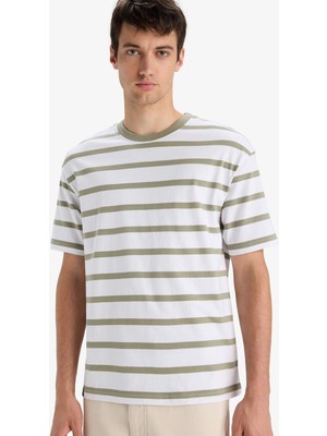 DeFacto %100 Pamuk Boxy Fit Çizgili Tişört E1160AX25AU