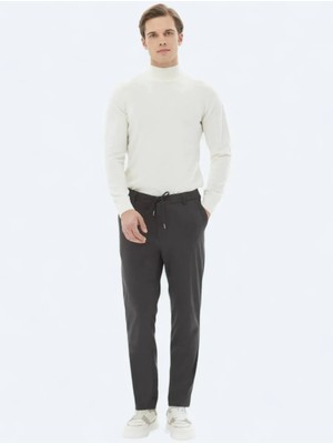 Ekru Yarım Balıkçı Yaka Düz Örgü Yün Karışımlı Triko Kazak