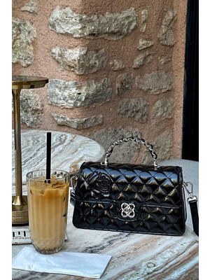 Siyah Gül Baskılı El Çantası