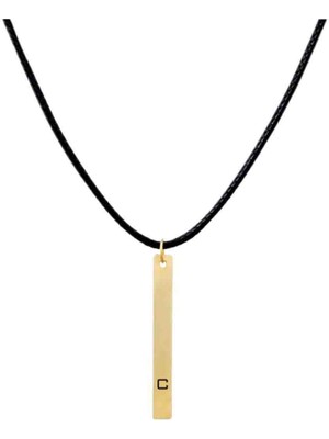 14 Ayar Plakalı Altın C Harfi Yazılı Mor Derili Dikdörtgen Figürlü Hediyeye Özel KOLYE-483HARF