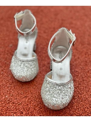 Surpie Shoes Kız Çocuk Topuklu Ayakkabı, Kısa Topuklu, Parlak Malzeme ile Güvenli Adımlar