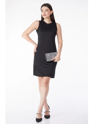 Düz Bisiklet Yaka Kadın Siyah Mini Elbise