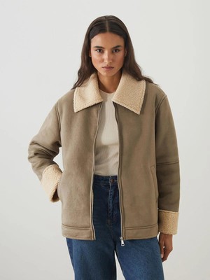 Lcw Modest  Gömlek Yaka Oversize Kadın Süet Görünümlü Mont  (W5)