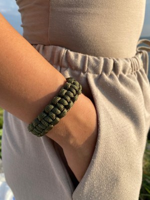 Haki Yeşili Paracord Bileklik 16 cm