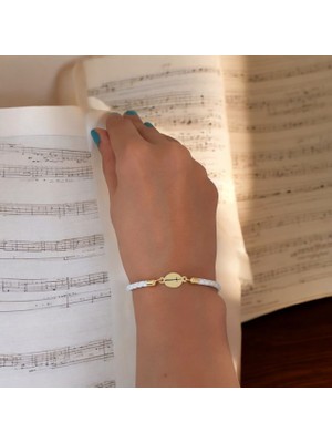 Archin Kılıç Temalı 14 Ayar Altın Plakalı Doğal Beyaz Derili Oval Motifli Hediye