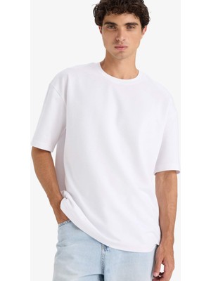 DeFacto Nefes Alabilen Oversize Tişört E9798AX25AU