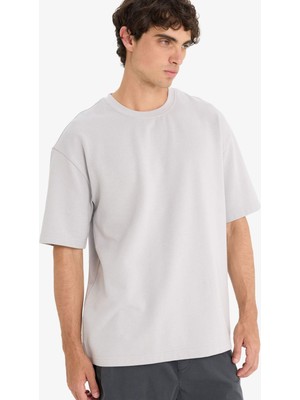 DeFacto Nefes Alabilen Oversize Tişört E9798AX25AU