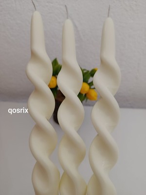 Qosrix 3'lü Açık Krem Burgulu Şamdan Soya Mumu Doğal Kokulu Uzun Çubuk Konik Burgu Spiral Mum Dekoratif
