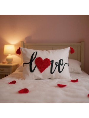 Love Kırlent Kılıfı