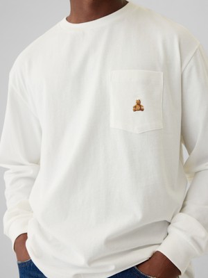 Gap Erkek Kırık Beyaz Brannan Bear Işlemeli T-Shirt