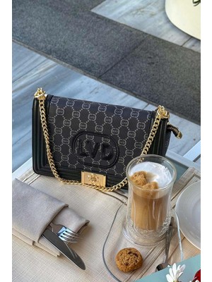 Levidor Siyah Nakış İşlemeli Omuz Çantası