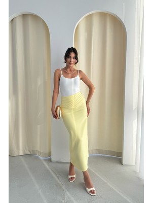Sarı Kat Detaylı Kalem Etek