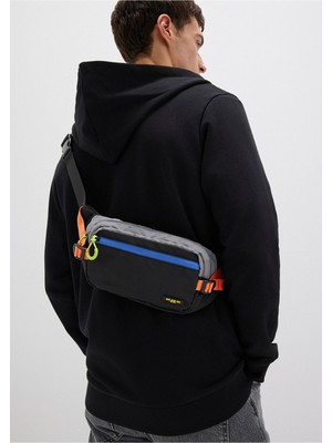 Çok Renkli Bel Çantası, Şık ve Hafif Tasarım, Günlük Kullanım Için Mükemmel