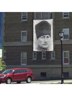 Asilmeydan Kalpaklı Gazi Mustafa Kemal Atatürk - Siyah Beyaz Poster Cephe Bayrak - 300X450CM