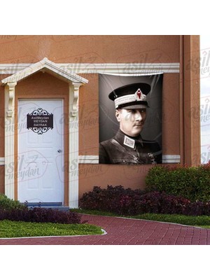 Asilmeydan Askeri Üniformalı Gazi Mustafa Kemal Atatürk - Portre 100X150 cm Saten Kumaş
