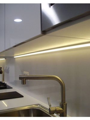 Gri Renkli 90 cm Işık Anahtarlı Mutfak Dolabı Aydınlatma Seçeneği