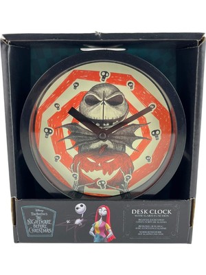 Siyah Masa Saati, Korku Teması, Eğlenceli ve Şık Tasarım