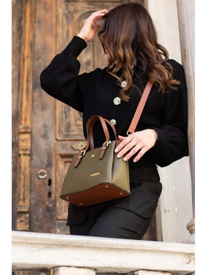 Haki Kadın Uzun Askılı 4 Bölmeli Gold Aksesuarlı Şık Omuz ve El Çantası