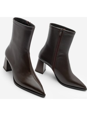 Marjin Kadın Kalın Topuklu Sivri Burun Bot Simva Kahve