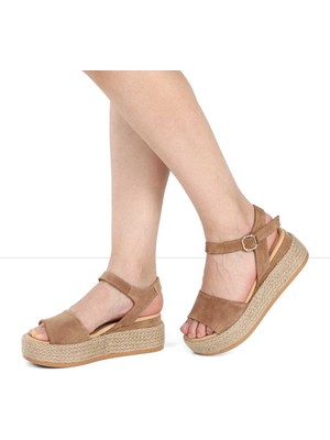 Kadın Kum Hasır Tabanlı Süet Deri Sandalet