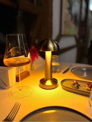 Şarjlı Dokunmatik Mantar Masa Lambası, Restoran, Kafe ve Ev Için Işıklandırma