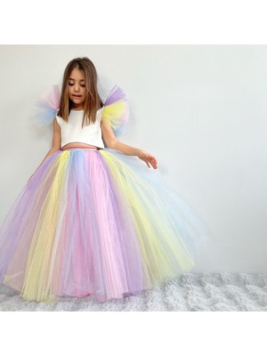 Renkli Unicorn Kostüm Doğum Günü Elbisesi, Şık ve Eğlenceli Giyim Seçeneği