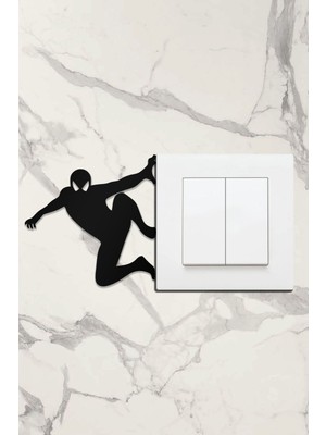 Siyah Ahşap Priz Çerçevesi, Spiderman Temalı, Şık ve Dekoratif Tasarım