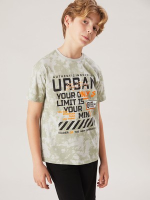 Lc Waikiki Yeni Sezon Bisiklet Yaka Erkek Cocuk Sortlu Pijama Takimi - S5EU94Z4