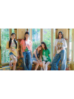 Renkli 30X40 Çerçevesiz Duvar Posteri, Yüksek Çözünürlük, Dekoratif ve Şık Tasarım