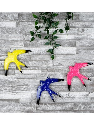 Renkli 3'lü Kırlangıç Duvar Süsü Seti, Canlı ve Şık Dekoratif Aksesuarlar