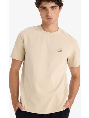 DeFacto Nefes Alabilen Baskılı Tişört F3472AX25AU