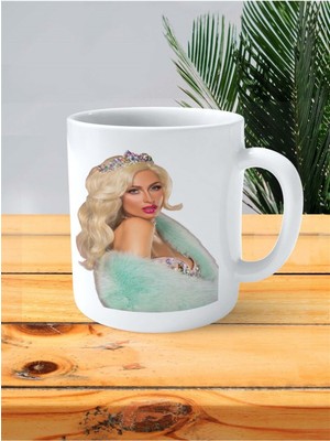 Paris Hilton Baskılı Kupa Bardak Kişiye Özel Model 2