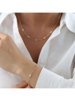 Nisera Ataç Altın Bileklik