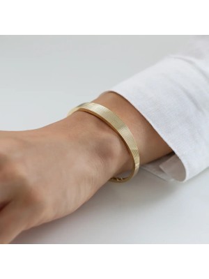 Nisera Dominia Altın Kelepçe