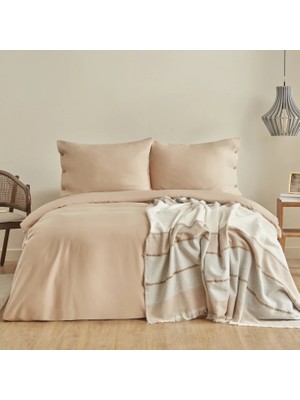 Karaca Home Nevada Çift Kişilik Krep Nevresim Jakar Pike Takımı Bej