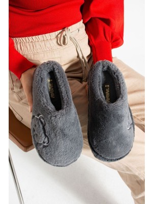 Kadın Ev Terliği Peluş Terlik Çeyiz ve Bohça Terliği Ses Yapmaz Kalın Taban Ayıcık Fiğürlü