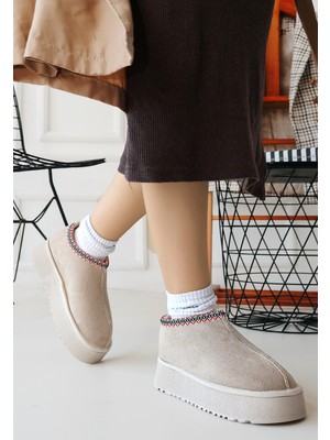 Foyk Bej Süet Ug Tarz Bot