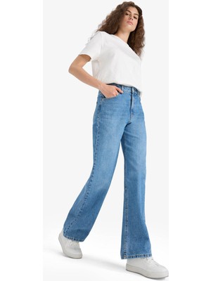 DeFacto 90's Wide Leg Yüksek Bel Düz Paça Uzun Jean Pantolon F1704AX25AU