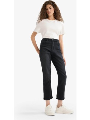 DeFacto Mary Vıntage Straight Fit Yüksek Bel Bilek Boy Jean Pantolon E9819AX25AU