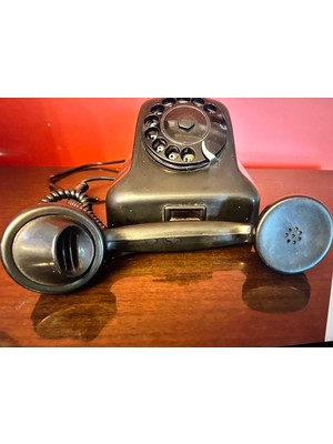 1940'LAR Iskra Ata 2 Çevirmeli Analog Siyah Telefon