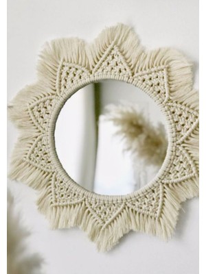Ekru Makrome Duvar Süsü, Şık ve Doğal Dekoratif Aksesuar.