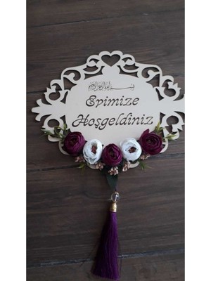 Beyaz Ahşap Kapı Süsü, Şık ve Doğal Dekoratif Aksesuar