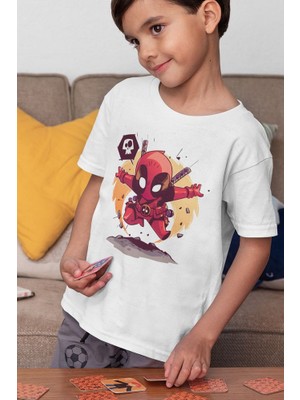 Deadpool Baskılı Unisex Film Kahramanı Çocuk Tişört (1-12 Yaş)