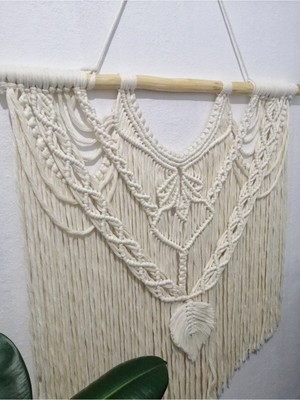 Ekru Makrome Duvar Süsü, Şık ve Doğal Dekoratif Seçenek