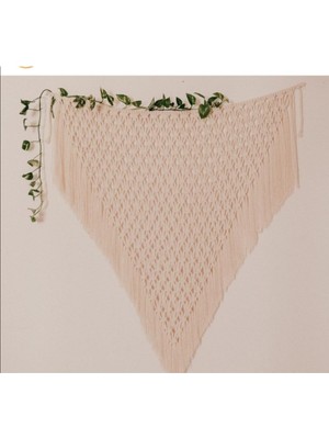 Ekru Makrome Bohem Duvar Süsü ile Şıklık ve Rahatlık Sağlar