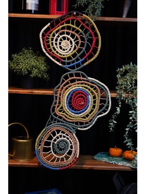 El Yapımı Renkli Duvar Süsü, Şık ve Özgün Dekoratif Aksesuar