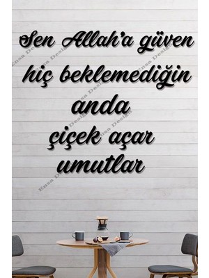 Siyah Ahşap Duvar Dekoru, Güven ve Sevgi Yazısı, 150X60 cm