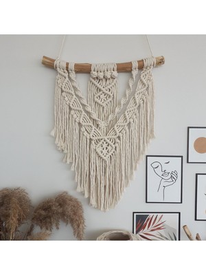 Ekru Makrome Duvar Süsü, Şık ve Dekoratif Ip Tasarımı