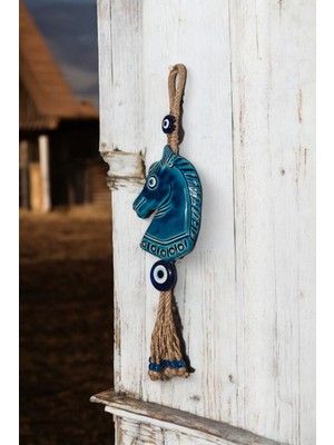 Renkli Seramik At Figürlü Güç ve Özgürlük Temalı Duvar Süsü 11,5X40 cm