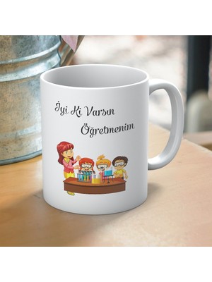 Iyi Ki Varsın Öğretmenim Yazılı Öğretmenler Günü Hediyelik Baskılı Kupa